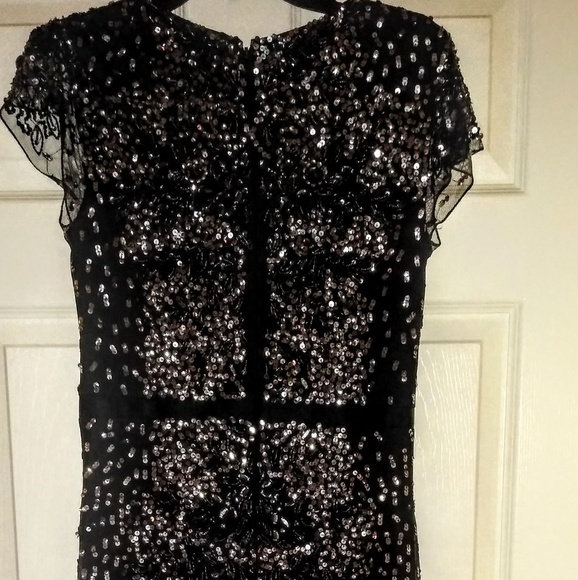 Dress - Picture 6 of 7